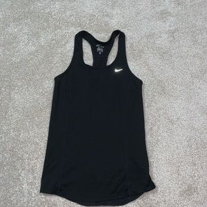Black nike top